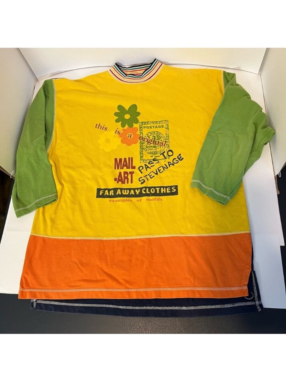 5/$25 Vintage 90s Block Colour Shirt Medium Women’s Punch Far Away Clothes Mail